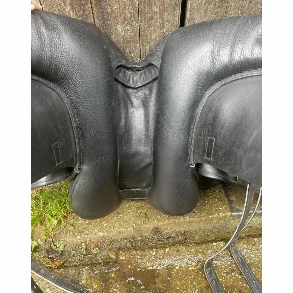 Selle de dressage Zaldi 17’’