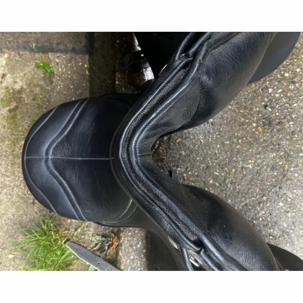 Selle de dressage Zaldi 17’’