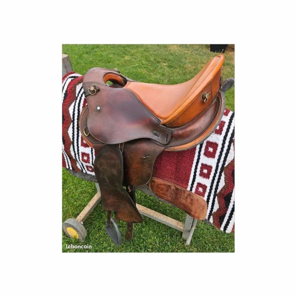 selle de randonnée géologique 2000