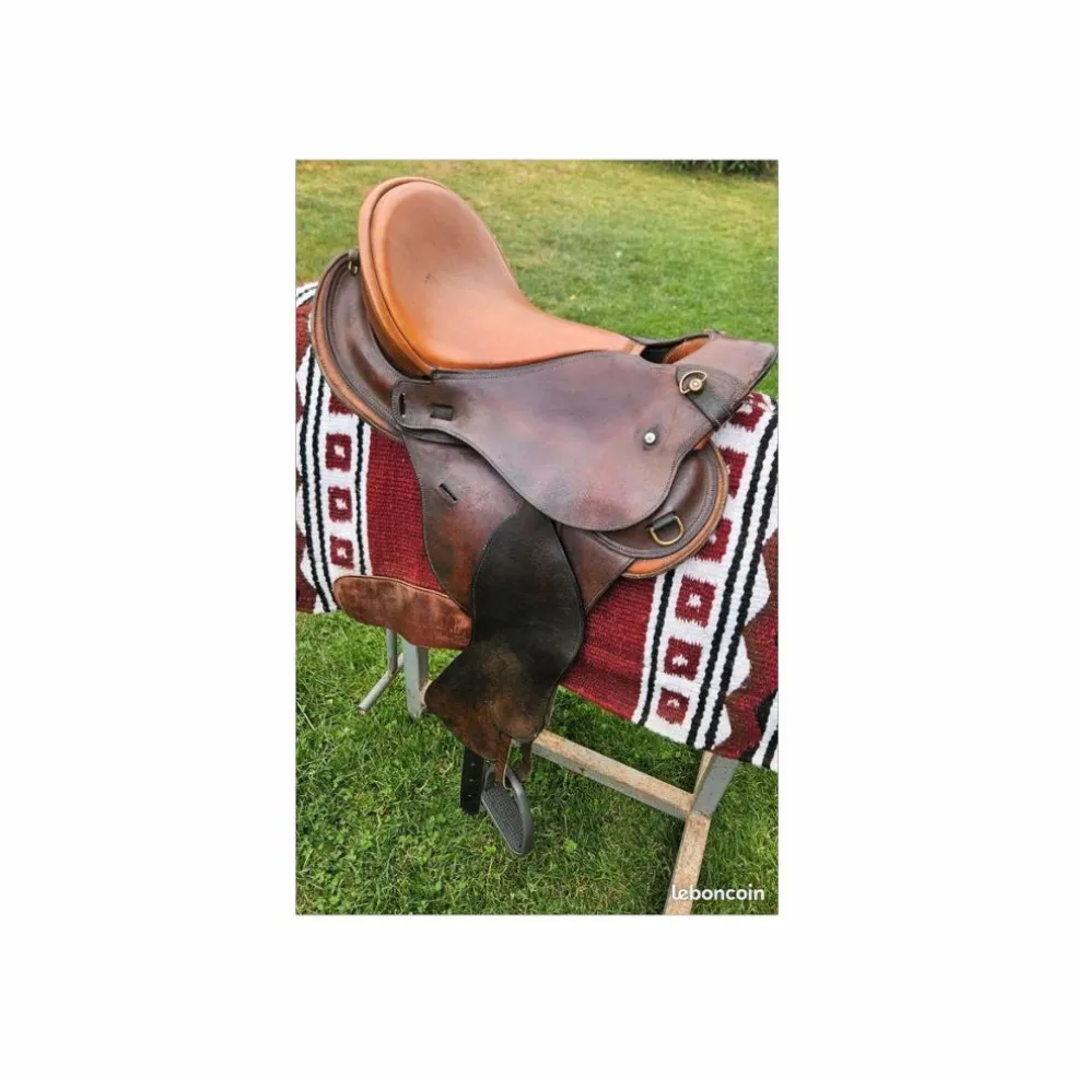 selle de randonnée géologique 2000
