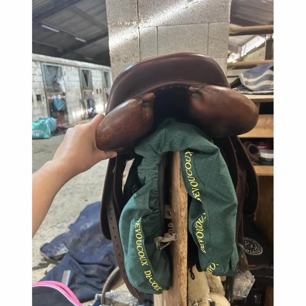 Selle Devoucoux 16,5