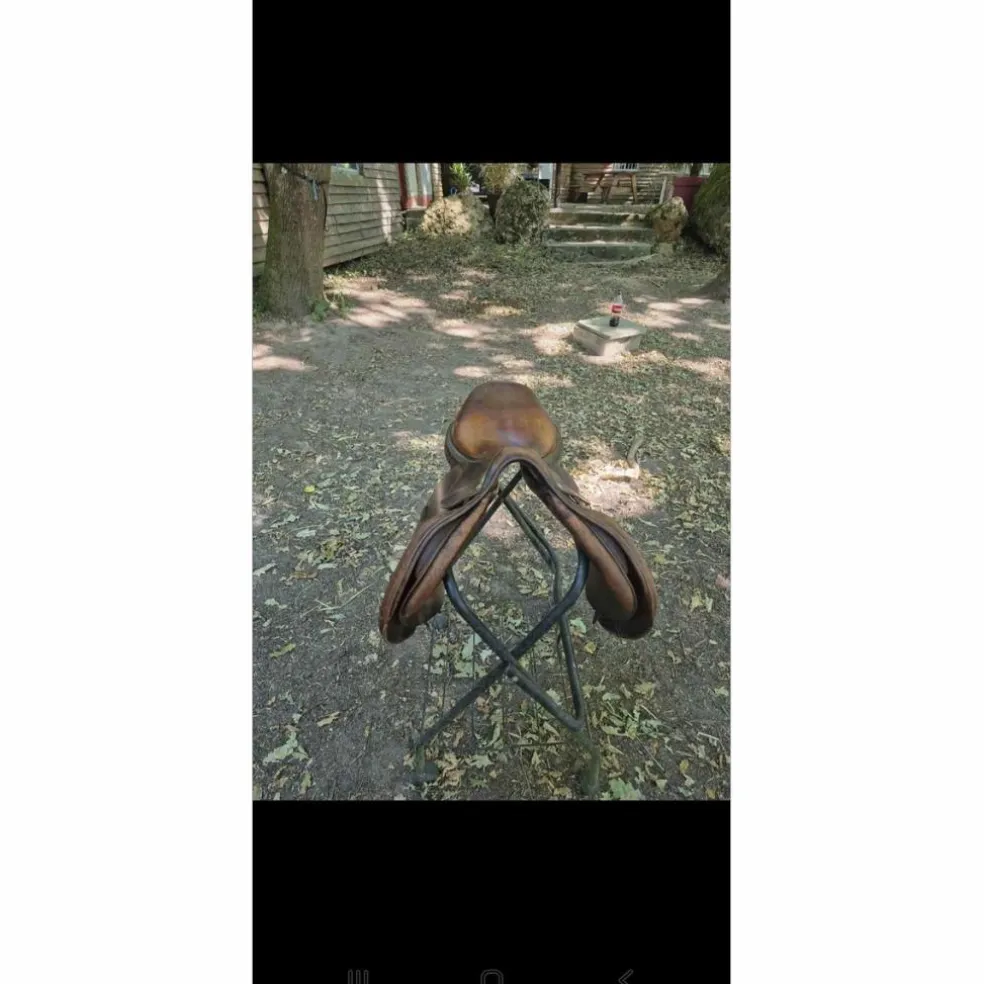 Selle Devoucoux 17.5