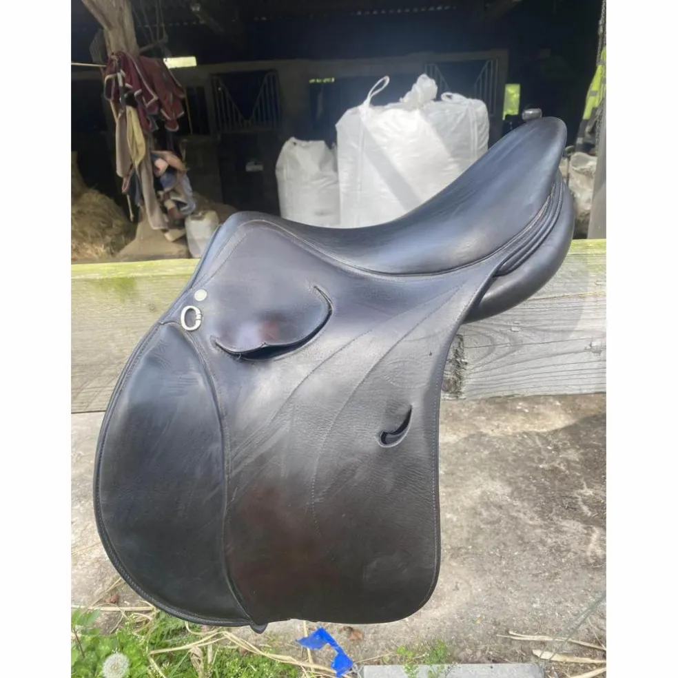 selle devoucoux 16’