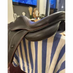 Selle Devoucoux Biarritz S 17,5 très bon état