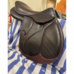 Selle Devoucoux Biarritz S 17,5 très bon état