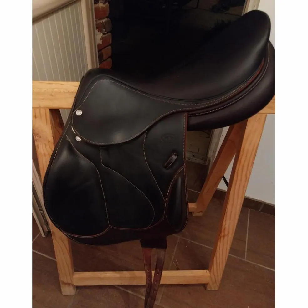 Selle Devoucoux Chiberta O 18"