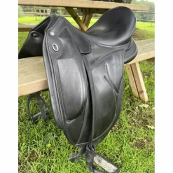 selle devoucoux dressage