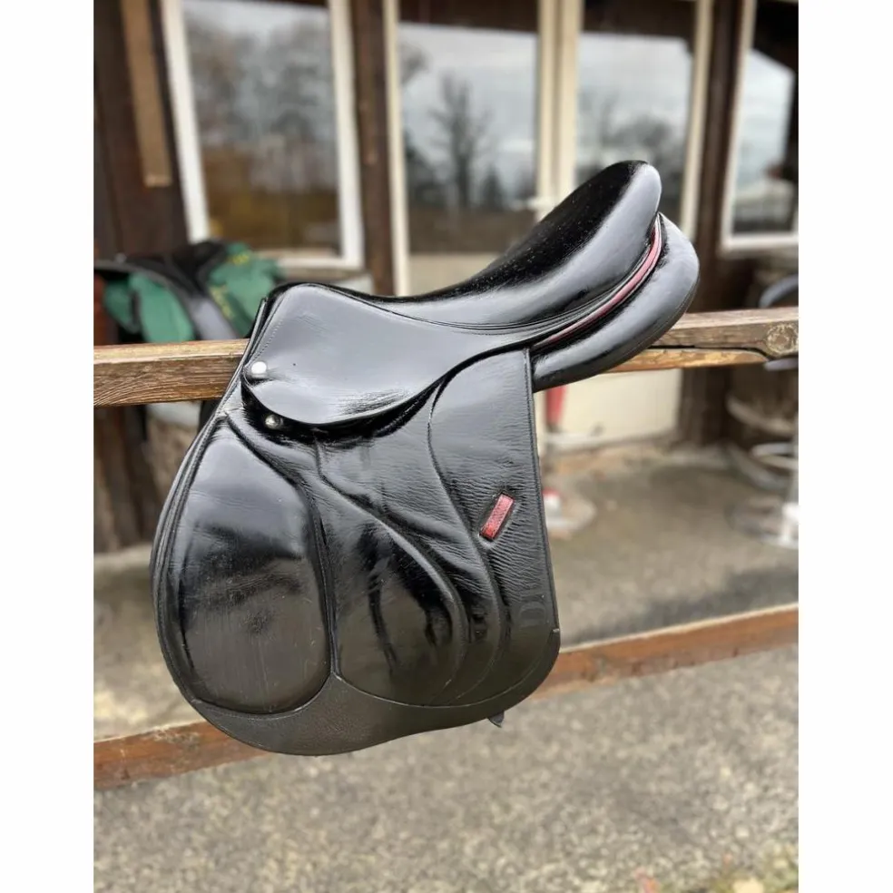 Selle devoucoux noire