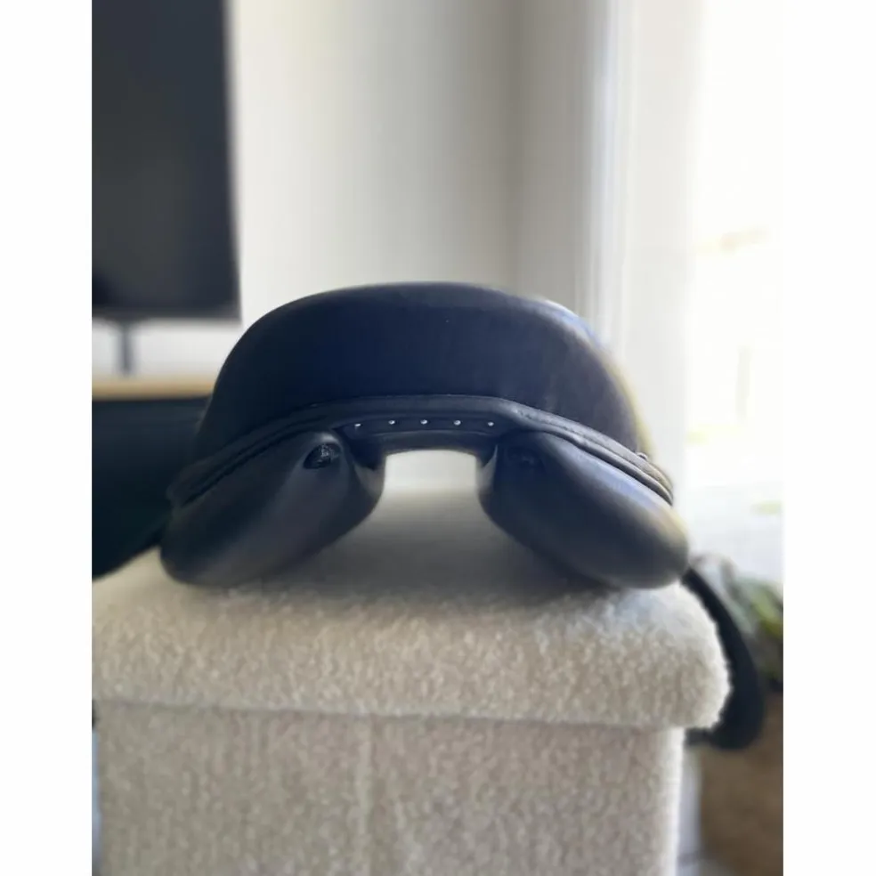 Selle d’obstacle antares noir 17,5