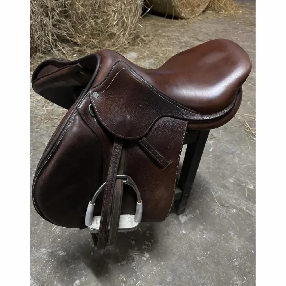 Selle d’obstacle cuir