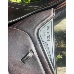 Selle d'obstacle Equiline Nick Skelton (17