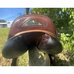 Selle d'obstacle Equiline Nick Skelton (17