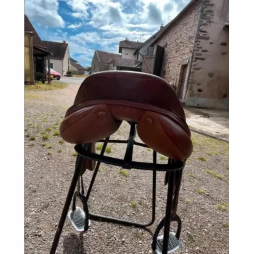 Selle d'obstacle Eric Thomas Hybrid New