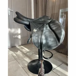 Selle d’obstacles bates 17,5 noire