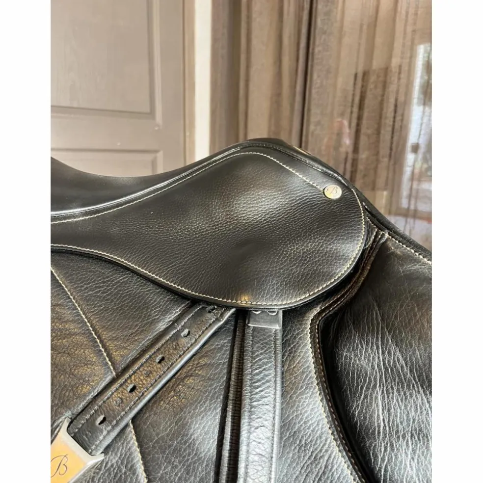 Selle d’obstacles bates 17,5 noire