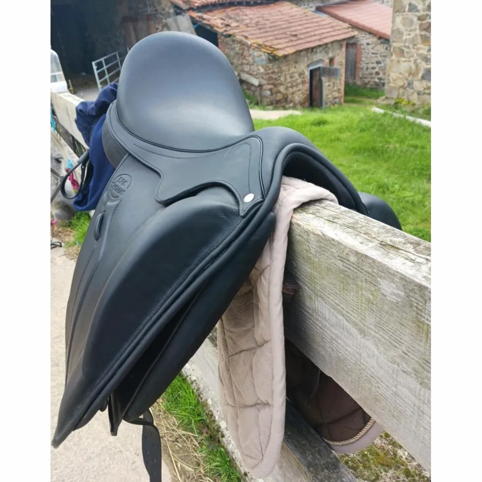 Selle dressage