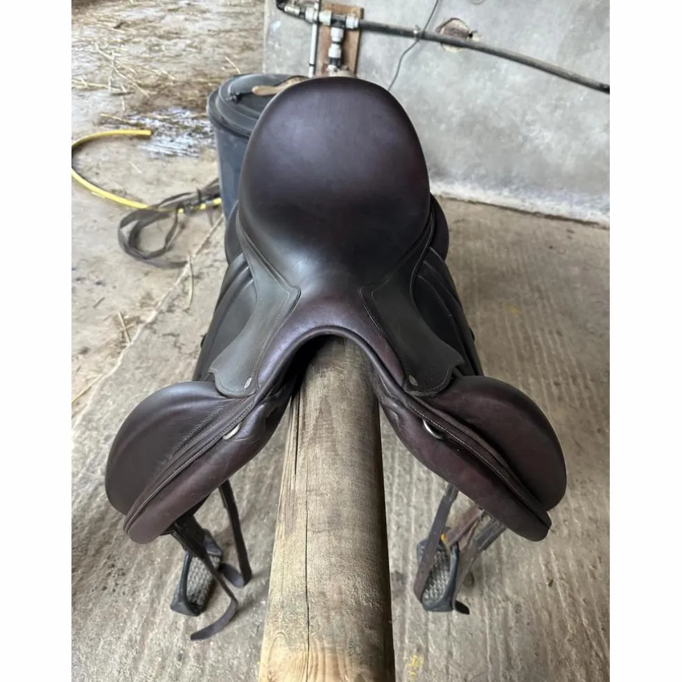 Selle dressage Antares