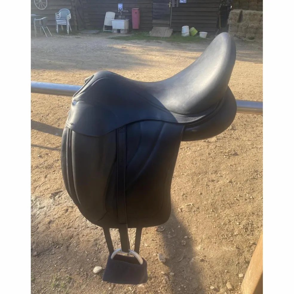 Selle dressage Antares