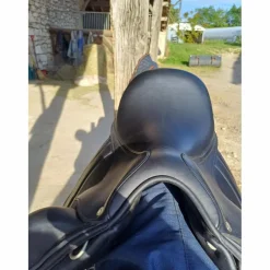 Selle dressage antares alliance 17