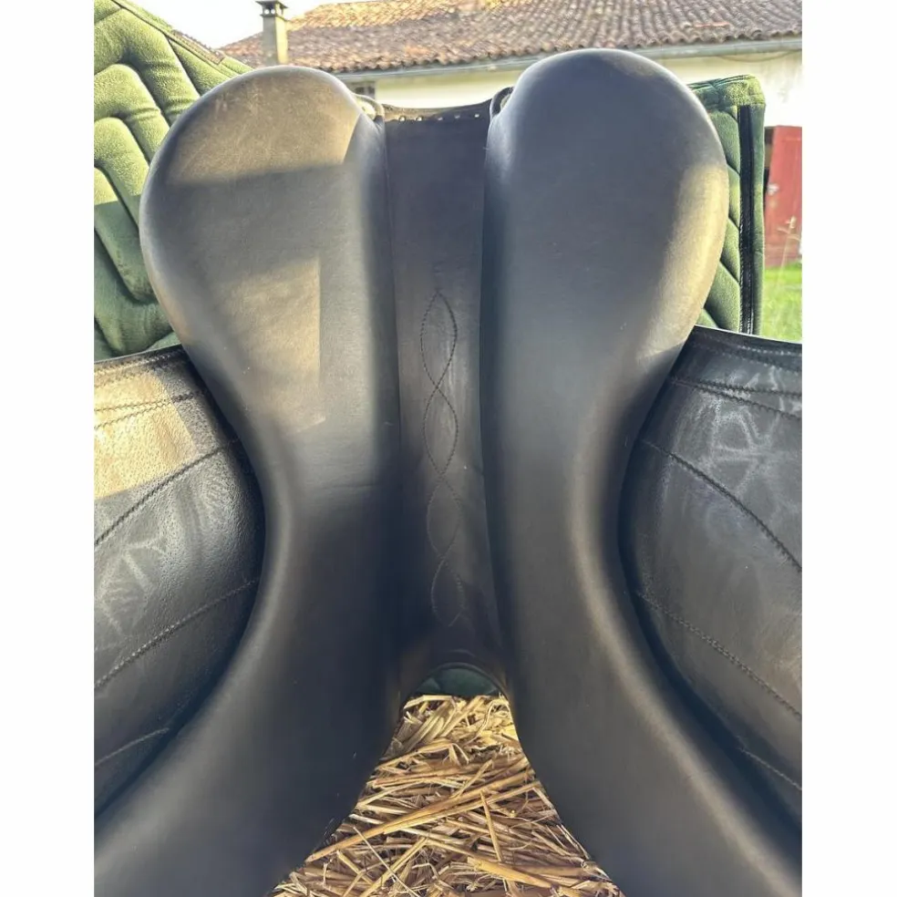 Selle Dressage Antares Cadence