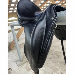 Selle Dressage Childeric 2022 - 17,5 - état neuf - URGENT