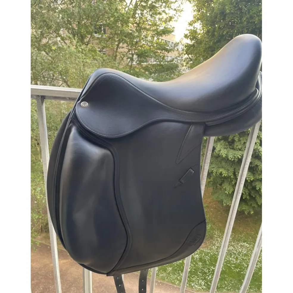 Selle dressage CWD