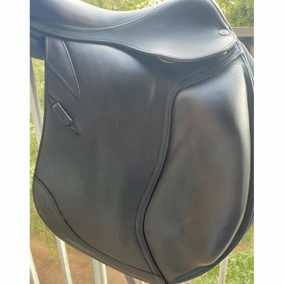 Selle dressage CWD