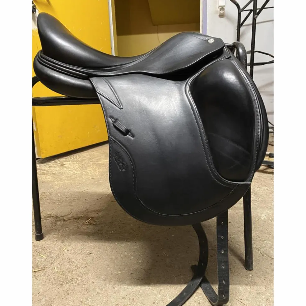 Selle dressage CWD