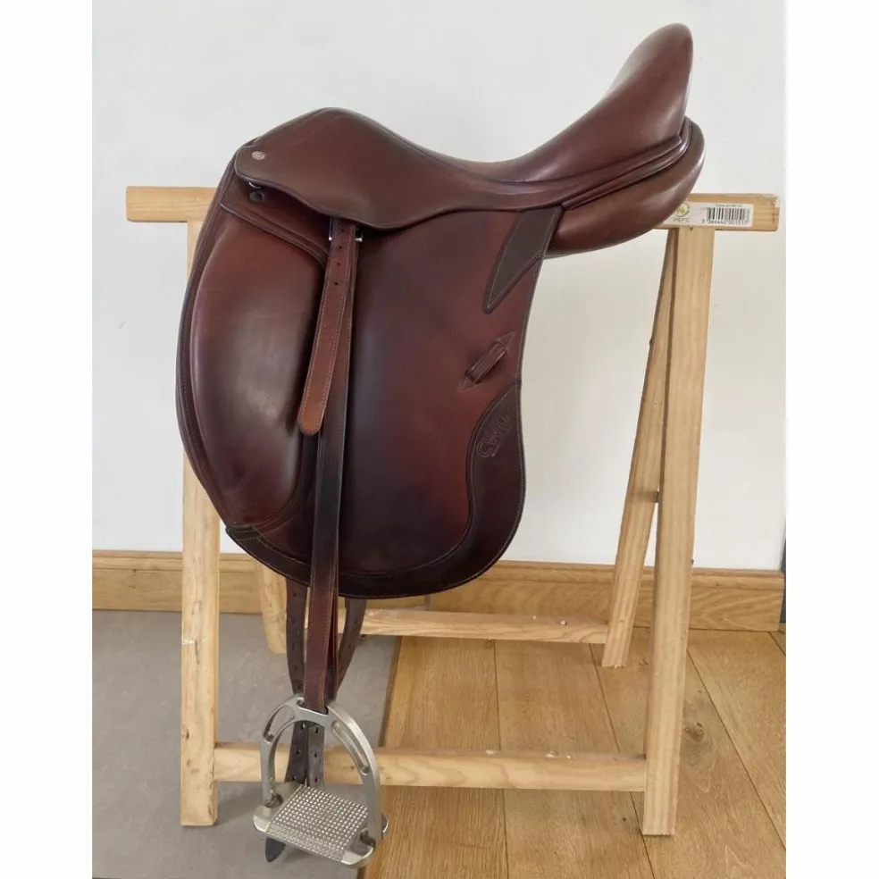 Selle Dressage CWD