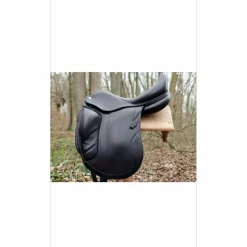 Selle dressage CWD 18’