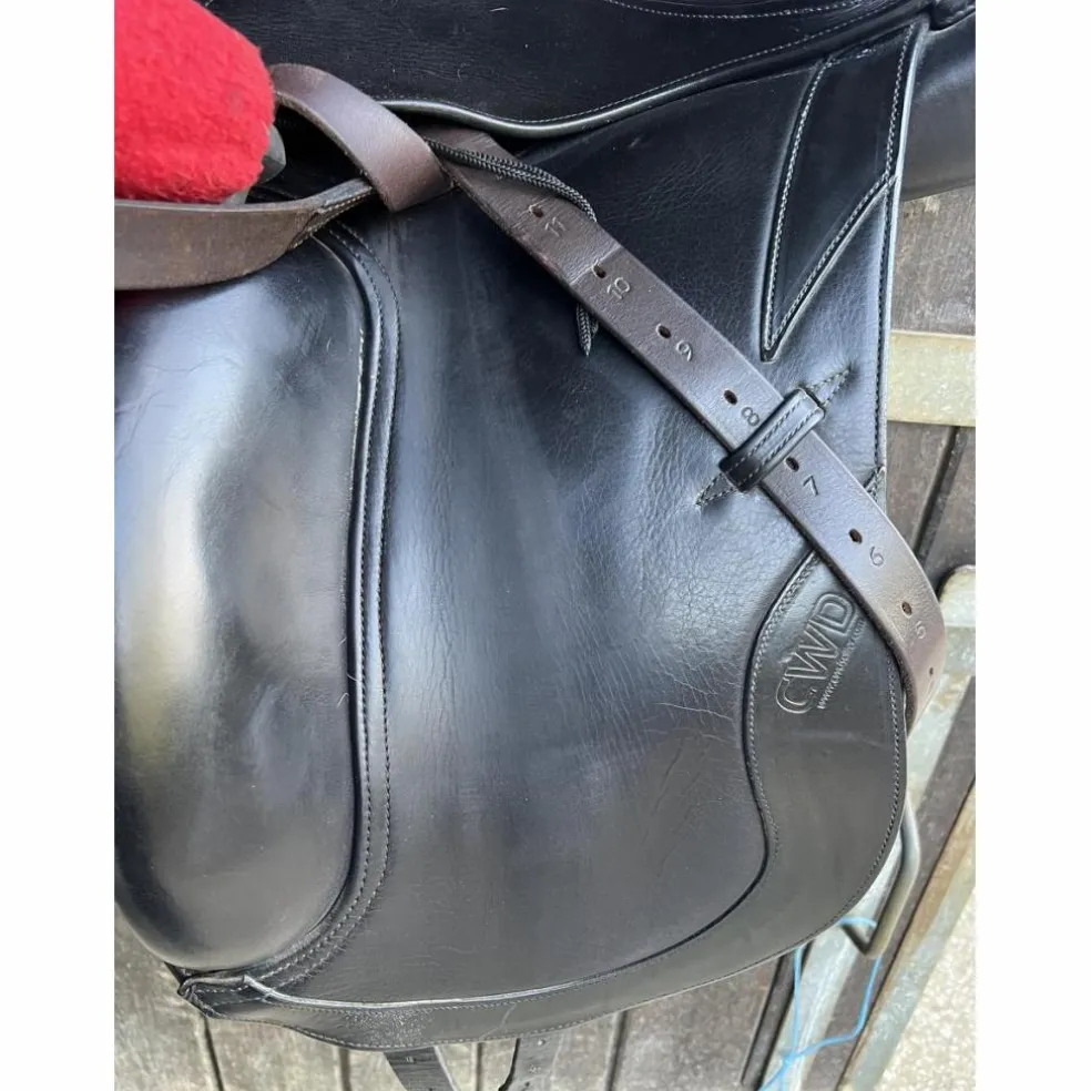 Selle dressage cwd 17’