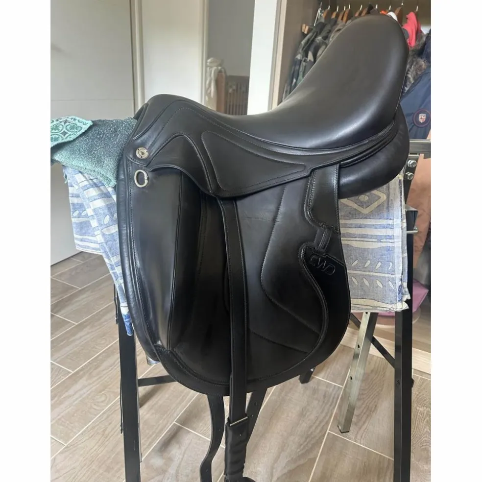Selle dressage CWD SE37