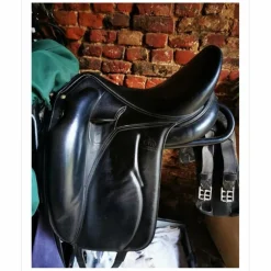 Selle dressage devoucoux