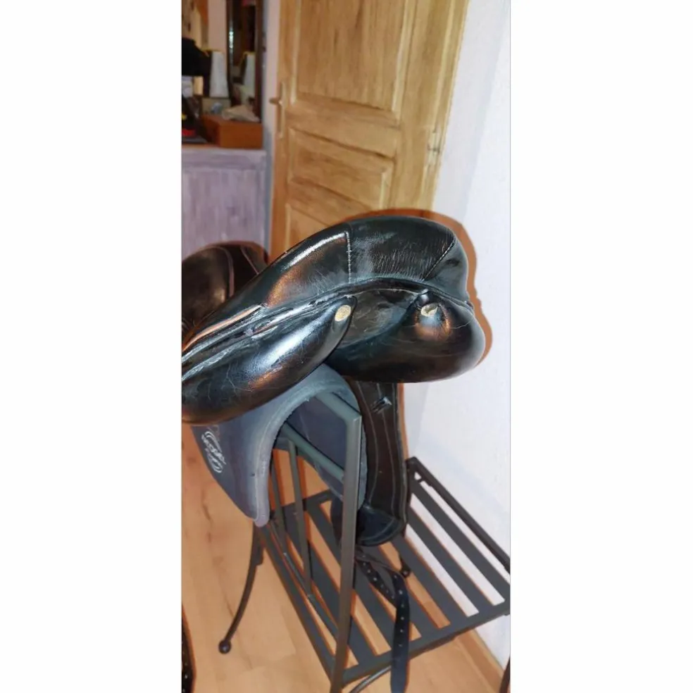 Selle dressage Devoucoux