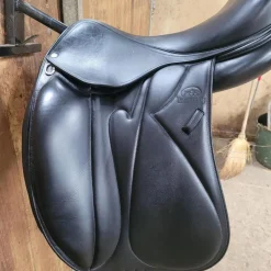 Selle dressage devoucoux