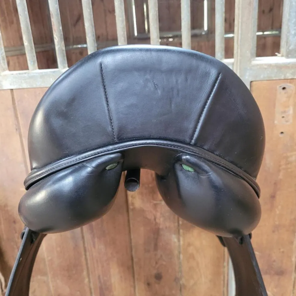 Selle dressage devoucoux