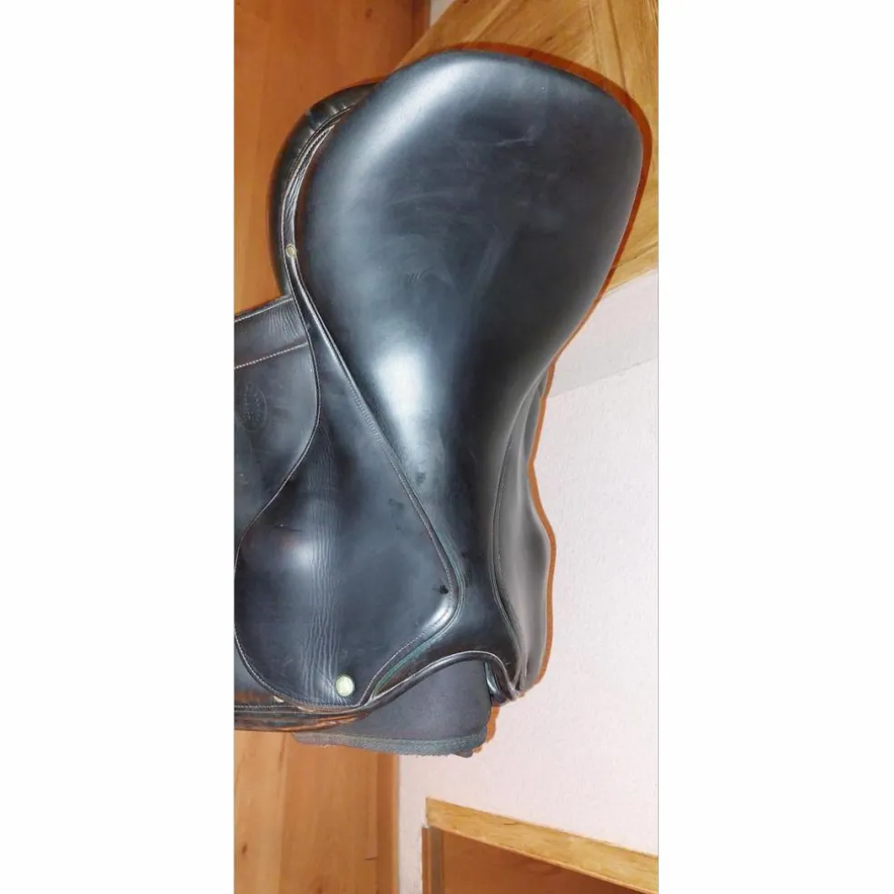 Selle dressage Devoucoux