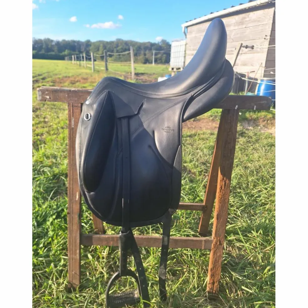 Selle dressage devoucoux