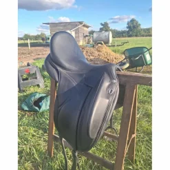 Selle dressage devoucoux
