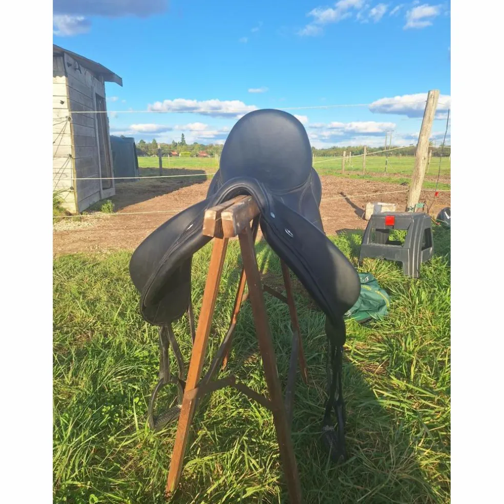 Selle dressage devoucoux