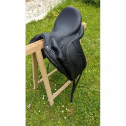 Selle dressage Devoucoux 17'