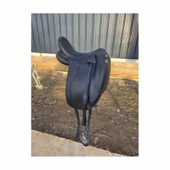 selle dressage DEVOUCOUX MAKILA LAB 17.5