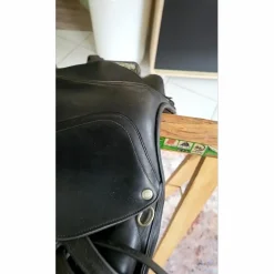 Selle dressage Devoucoux 18