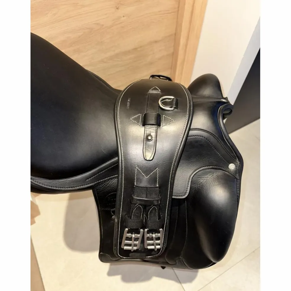 Selle dressage Eric Thomas DTA Antares