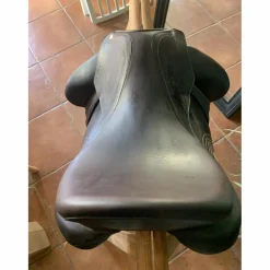 Selle dressage excellent état