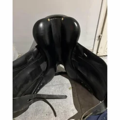 selle dressage fleur de lys