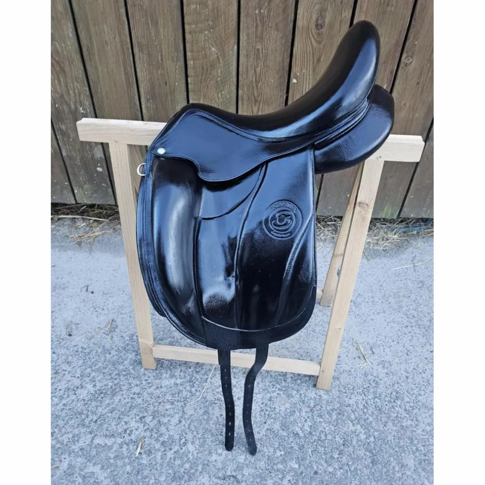 Selle dressage Forestier Aachen 17'