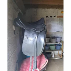 Selle dressage Genesis Stubben
