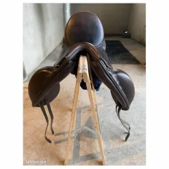 Selle dressage Ikonic