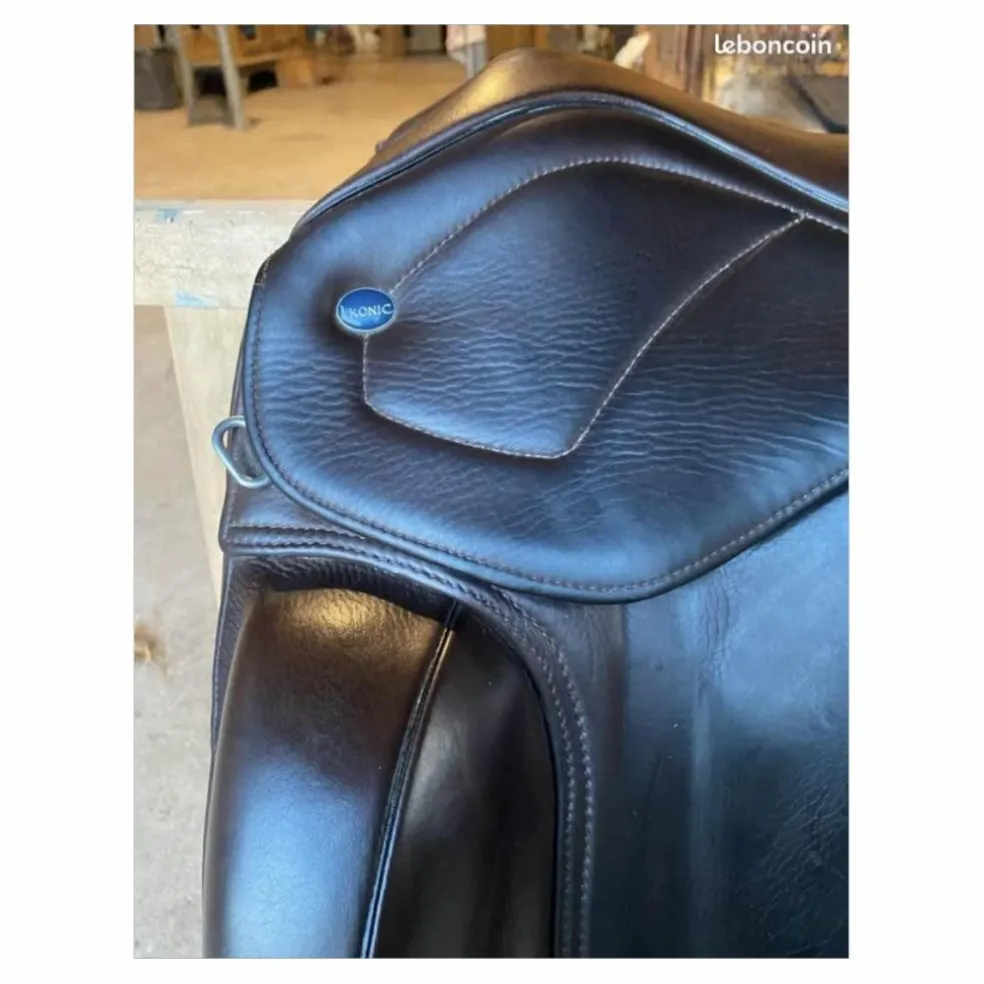 Selle dressage Ikonic